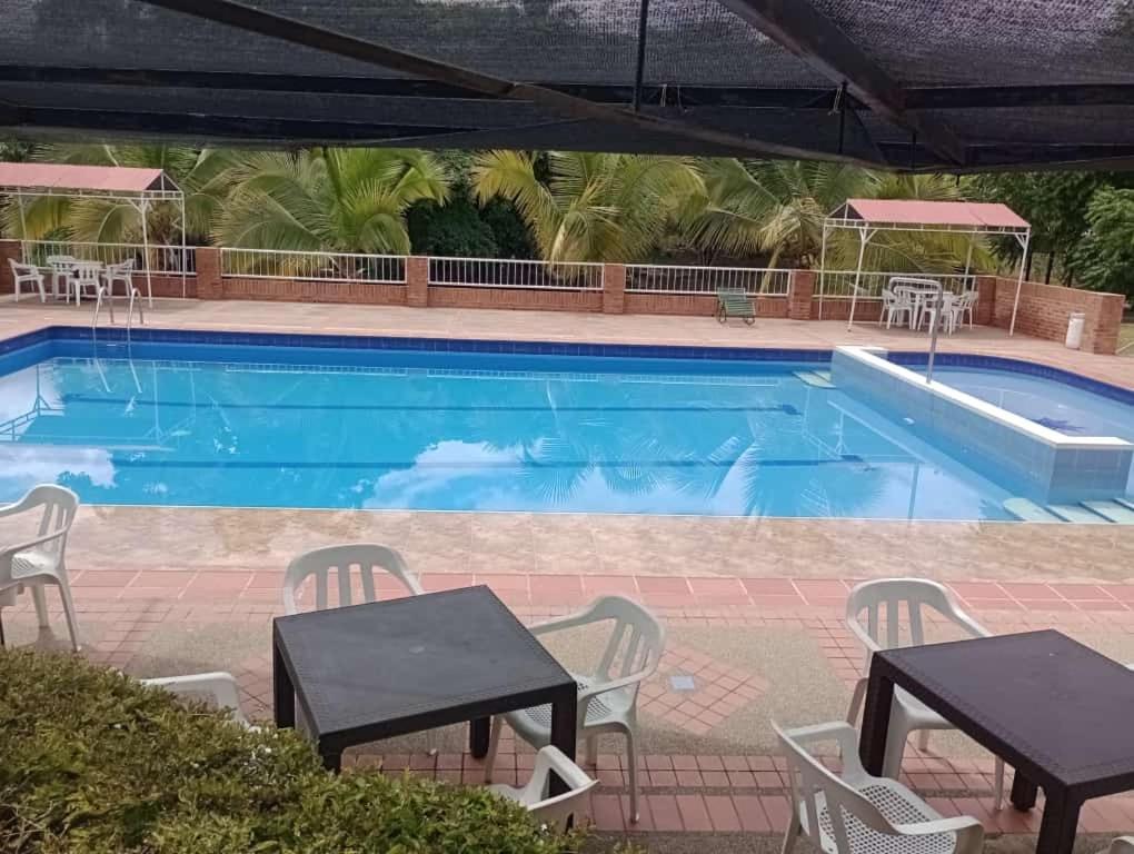 Loma Linda Hotel De Naturaleza 라 메사 외부 사진